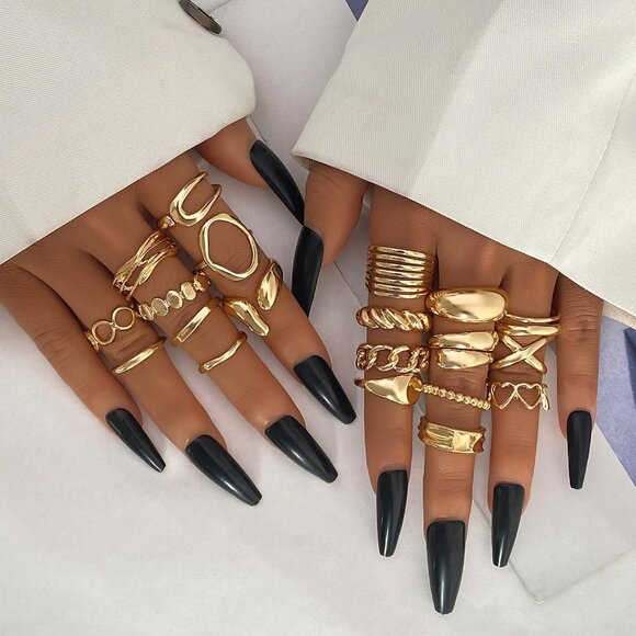 Chunky Gold Rings Set - 20 Stackable Rings in Adjustable Designs for Women - Picture 9 of 9
